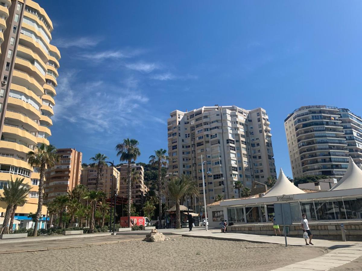 Homely Malaga Malagueta Junto Al Mar, Parking Privado Bajo Suplemento Exterior photo